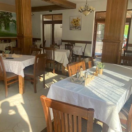 Motel Restaurant Nicol Armenis Zewnętrze zdjęcie